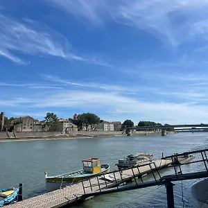 Eco-refuge La Nuit Etoilee, Calme, Wifi, Cafe, 5 Mn Centre A Pied, Parking Gratuit, Parking Velo Arles